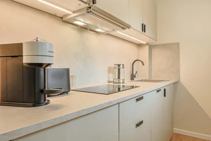 Całe miejsce Kölner Str., 40211 Düsseldorf-Stadtbezirk 1, Germany, obraz 10 16