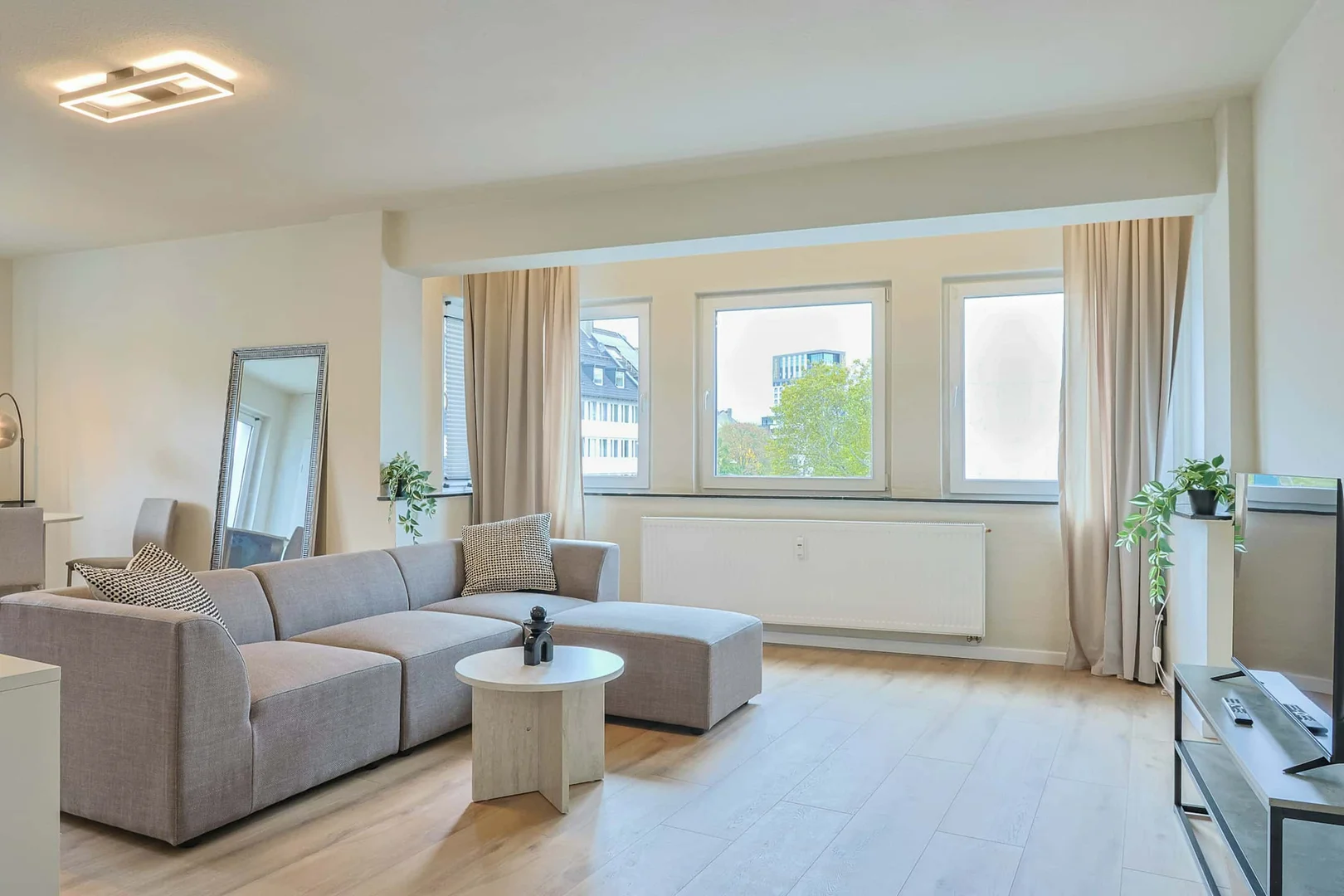 Kölner Str., 40211 Düsseldorf-Stadtbezirk 1, Germany