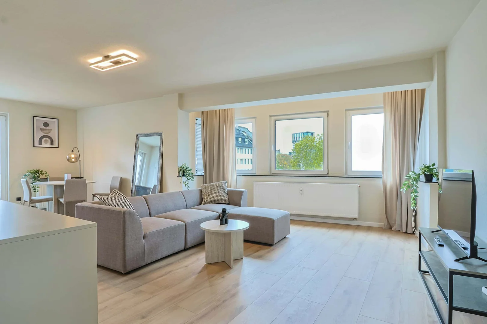 Kölner Str., 40211 Düsseldorf-Stadtbezirk 1, Germany