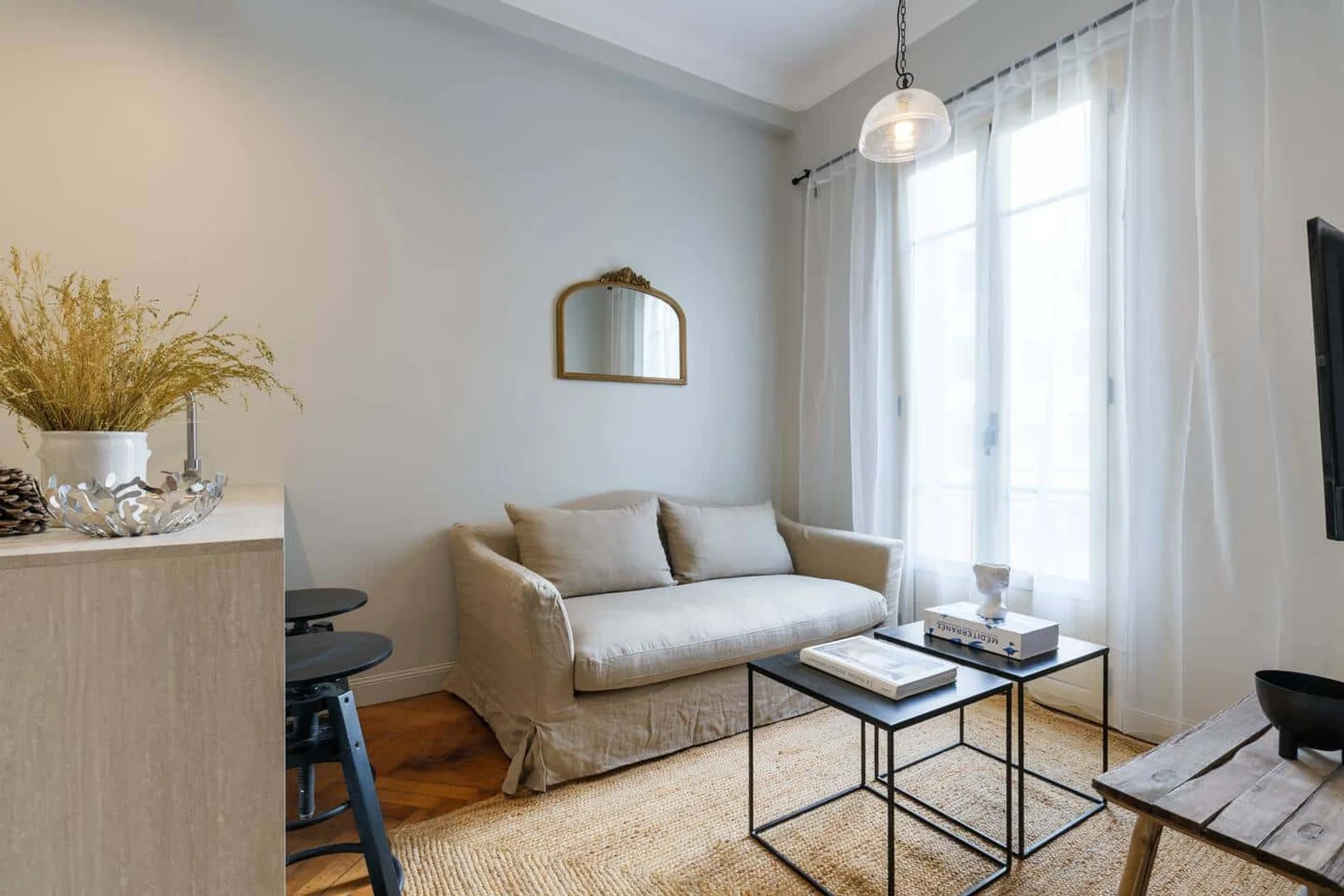 32 Rue Châteauneuf, 06000 Nice, France