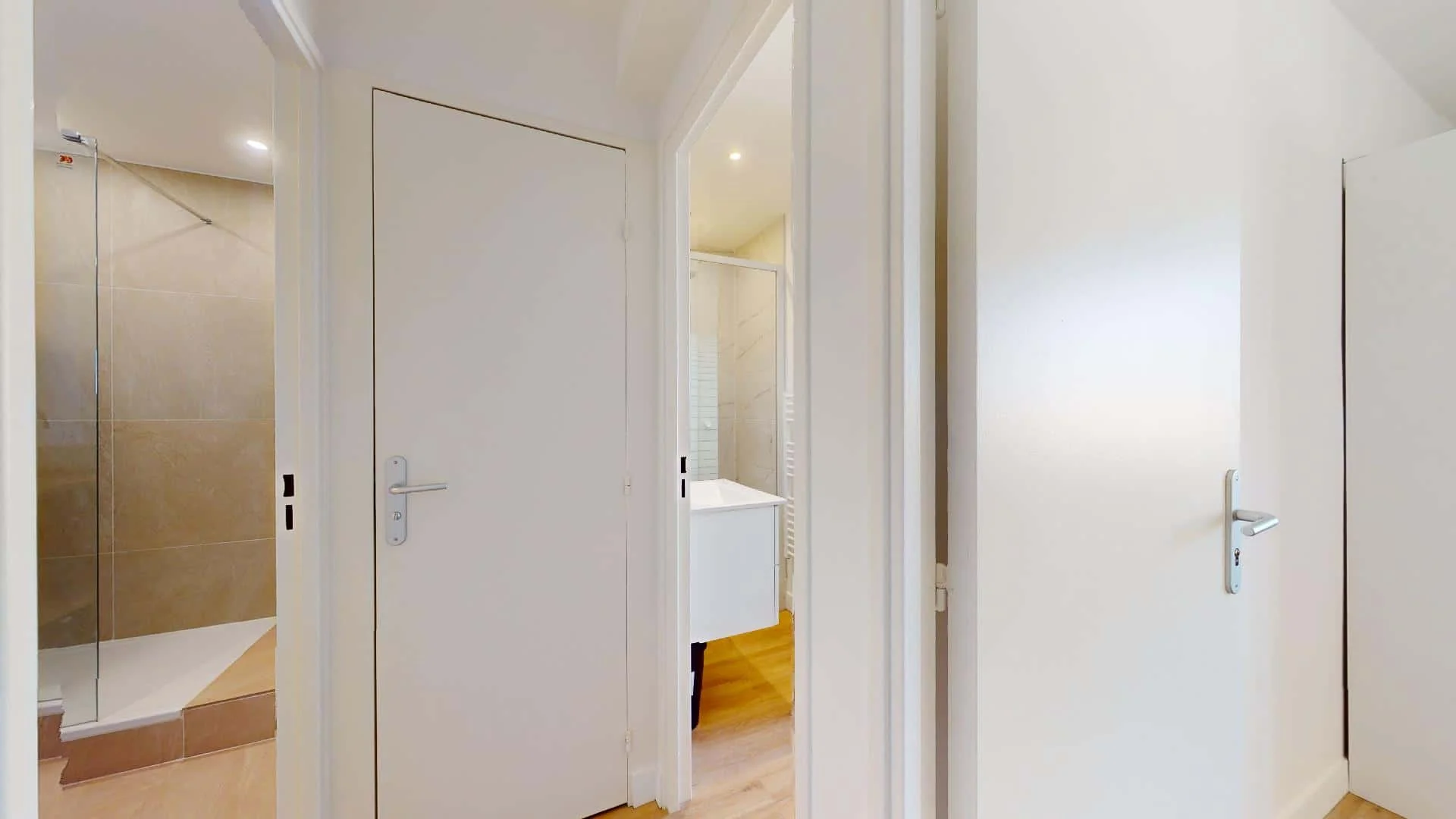 Habitación acogedora para estudiantes disponible en 