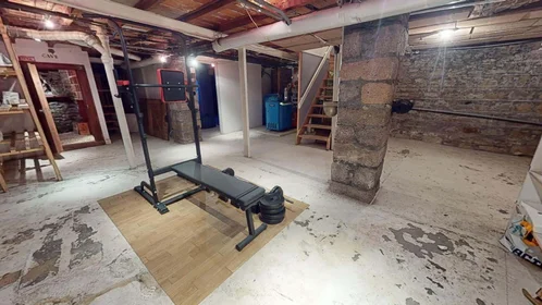 Özel oda konumu 11 Rue Palluat de Besset, 42000 Saint-Étienne, France, 24 30 görüntüsü