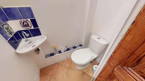 Özel oda konumu 11 Rue Palluat de Besset, 42000 Saint-Étienne, France, 28 30 görüntüsü