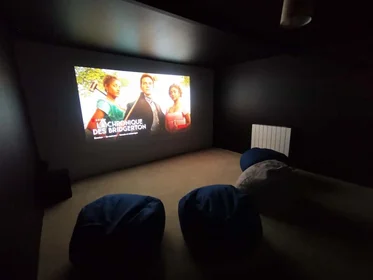 Özel oda konumu 11 Rue Palluat de Besset, 42000 Saint-Étienne, France, 30 30 görüntüsü