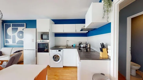 Habitación privada en 80 Cr de Luze, 33300 Bordeaux, France, imagen 15 de 23