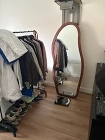 Alquiler de habitación en piso compartido en {area}