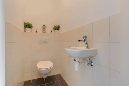 Entire apartment at Scheepmakerspassage, image 3 of 10