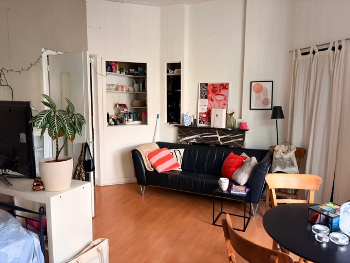 Quarto amigo do estudante em  com comodidades modernas