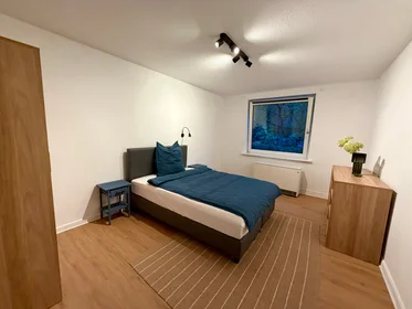Dairenin tamamı konumu Carl-Petersen-Straße, 4 10 görüntüsü