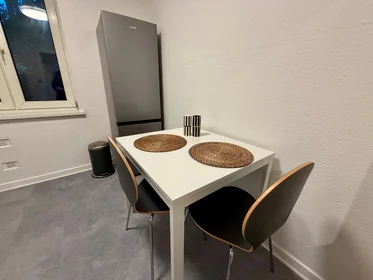Dairenin tamamı konumu Carl-Petersen-Straße, 10 10 görüntüsü