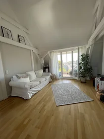 Całe miejsce Gleueler Straße, obraz 1 8