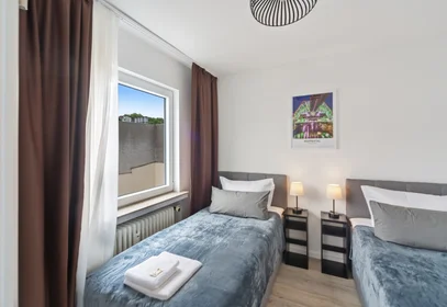 Entire apartment at Friedrich-Engels-Allee, image 6 of 19
