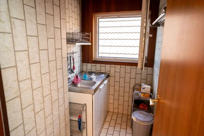 Private room at Kradepohlsmühlenweg, image 1 of 8