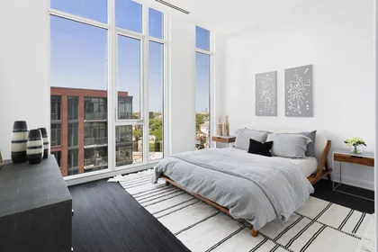 Appartamento intero in West Altgeld Street 930, immagine 15 di 38