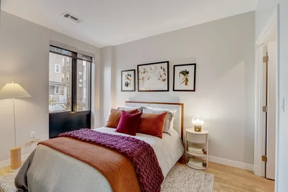 Alojamiento entero en Dorchester Avenue 1205, imagen 13 de 15
