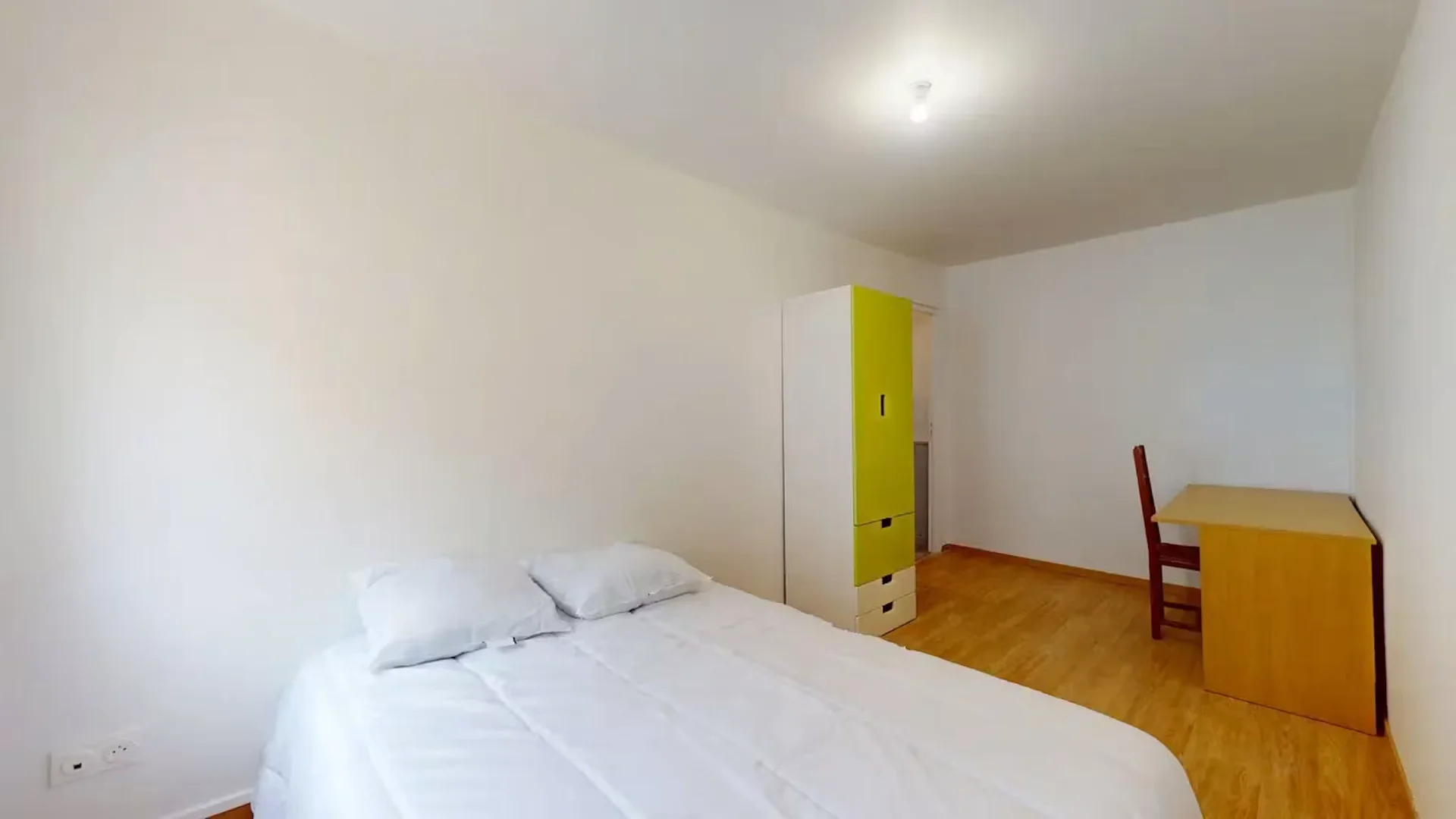 Studentenfreundliches Zimmer in  mit modernen Annehmlichkeiten