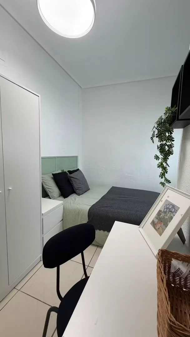 Quarto de estudante funcional perfeito para estudar em 