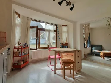 Apartamento inteiro em Rue de la Marne, Schaerbeek, imagem 8 de 10