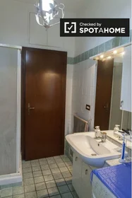 Logement entier à Via Conca d'Oro, image 13 de 14