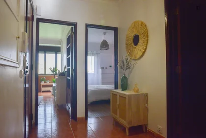 Quarto privado em Rua Marques Leitão, imagem 17 de 18