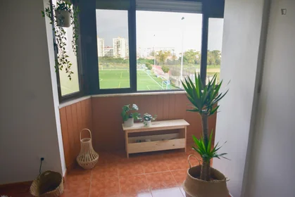 Quarto privado em Rua Marques Leitão, imagem 10 de 18