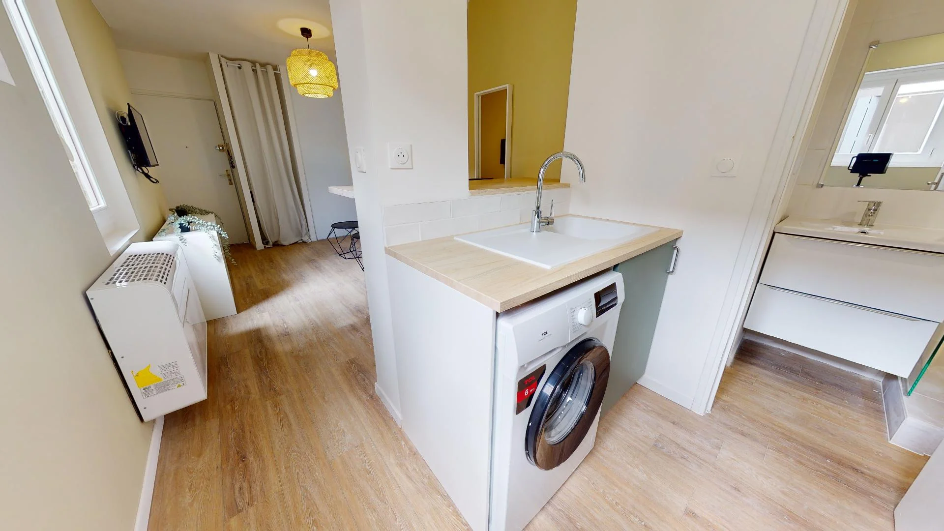 Habitación estudiantil económica con ubicación conveniente en 