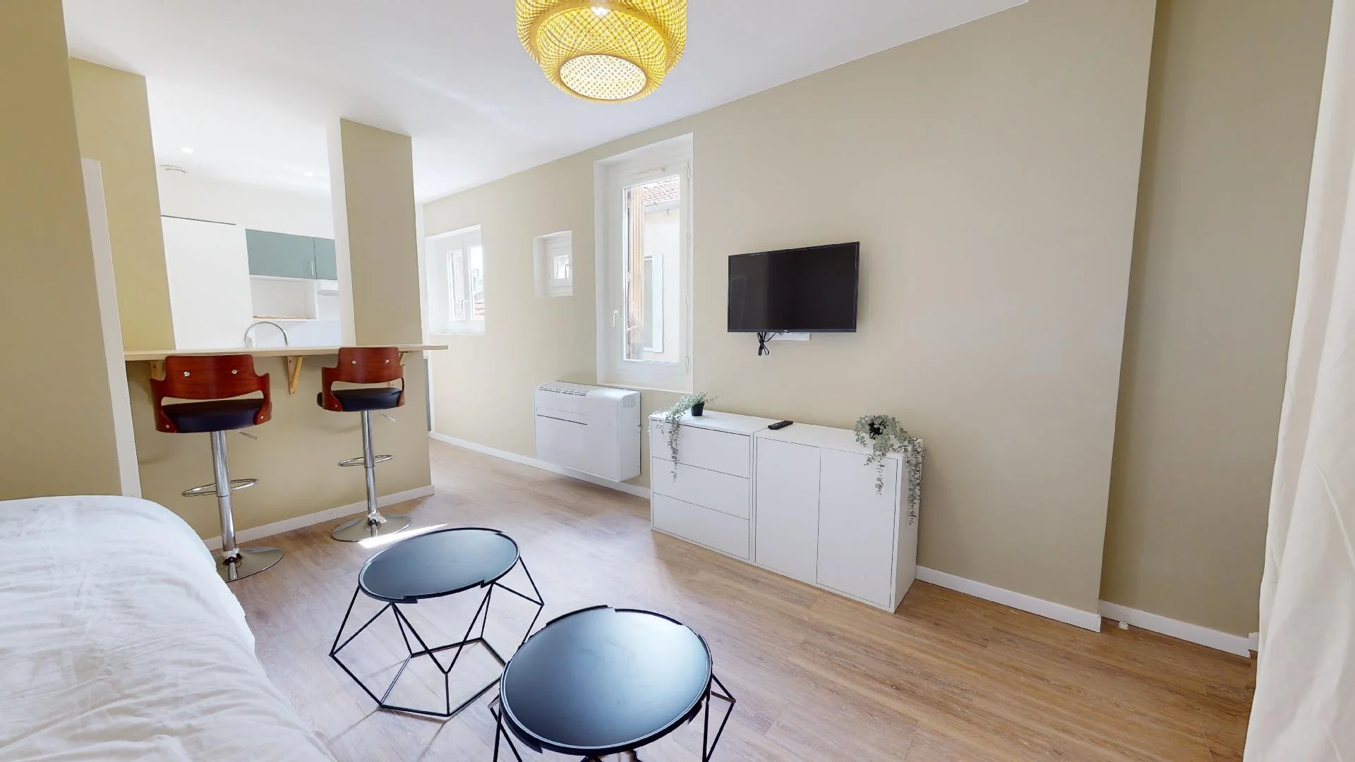 Habitación para estudiantes en  con modernas comodidades