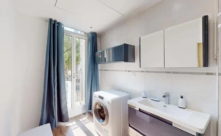 Logement entier à 18 Rue Bénédit, 13004 Marseille, France, image 14 de 16