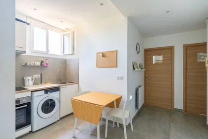 Habitación privada en Antibes, 06160, imagen 15 de 23