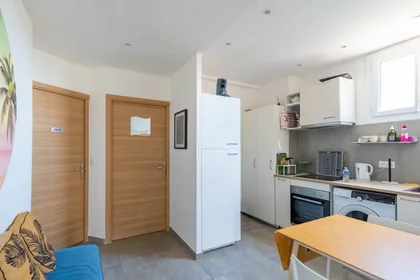 Habitación privada en Antibes, 06160, imagen 8 de 23