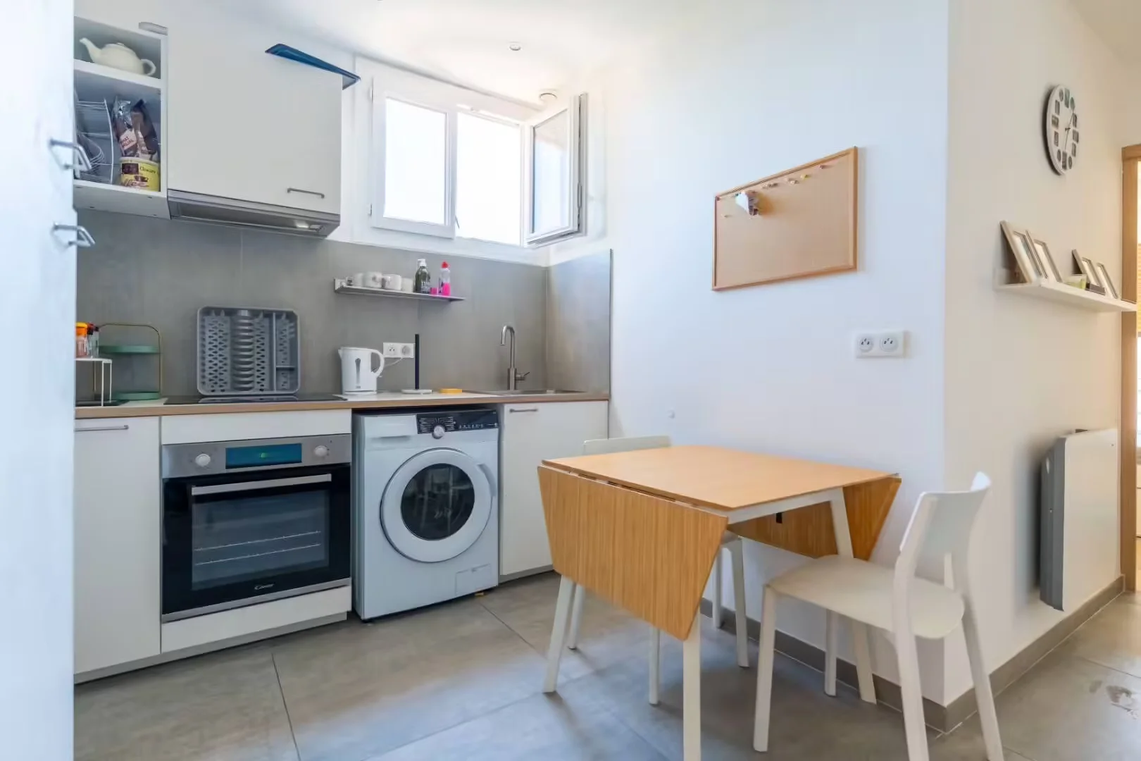 Habitación para estudiantes en  con modernas comodidades