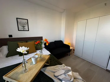 Private room at Calle de Galicia, image 4 of 24