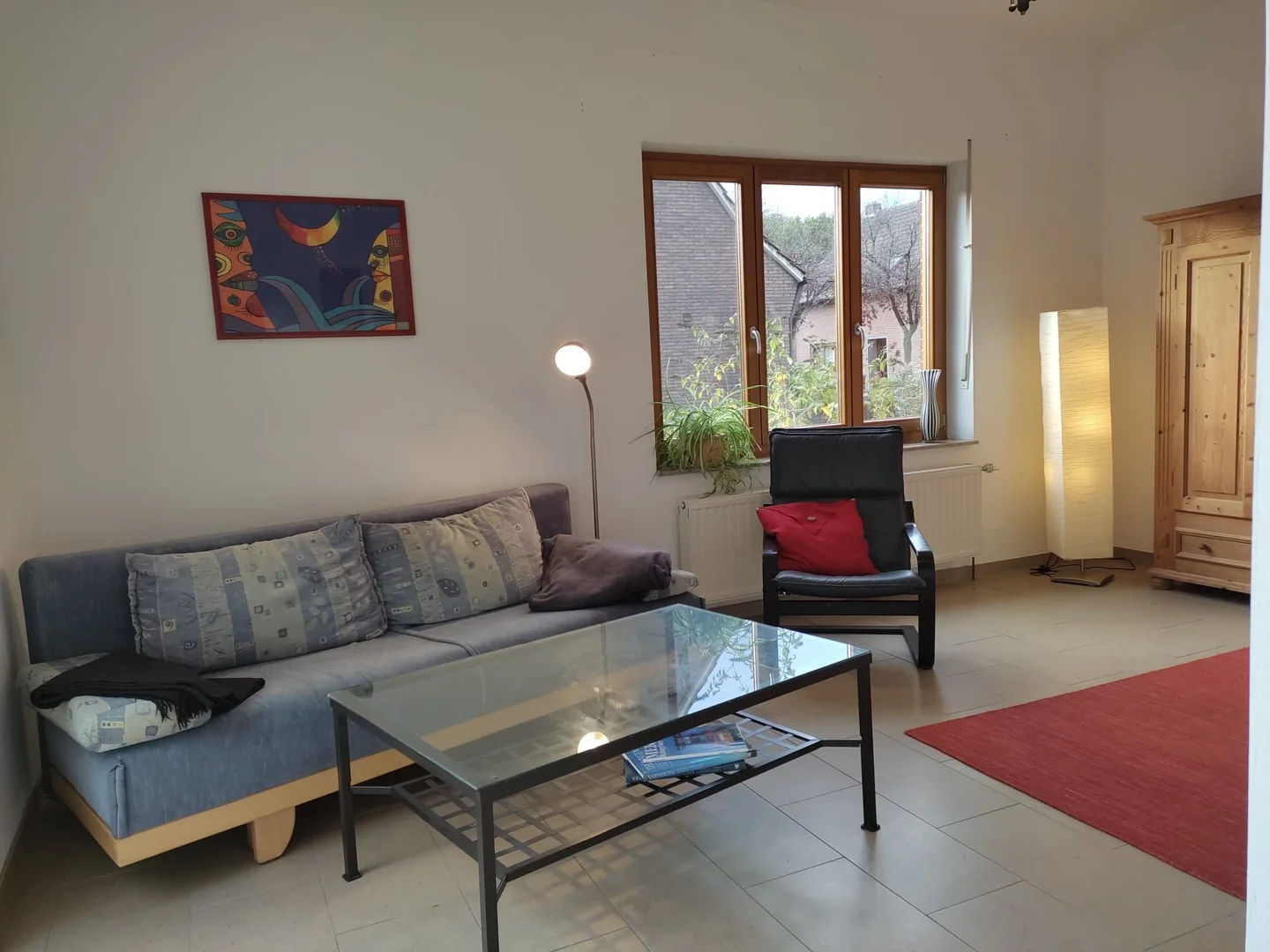 Room for rent in student apartment in , fully furnished