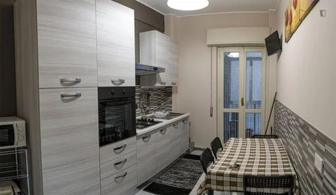 Quarto privado em Via Salvatore Citelli, imagem 7 de 12