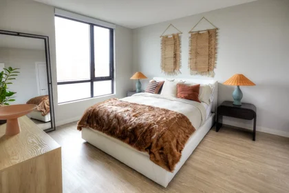 Dairenin tamamı konumu Old Colony Avenue 235, 3 16 görüntüsü