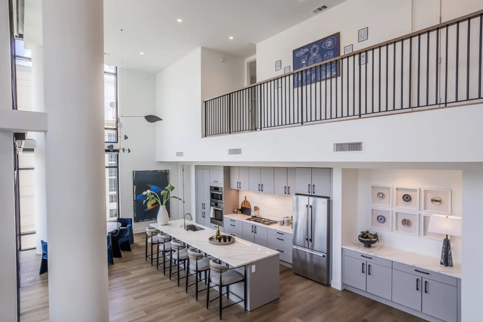 Crawford Street 808