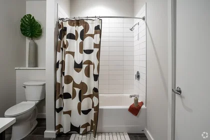 Apartamento inteiro em West 7th Street 2968, imagem 13 de 13