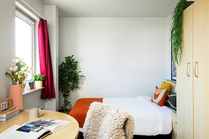 Quarto privado em residência em 101 Raw Dykes Rd, Leicester LE2 7FP, United Kingdom, imagem 4 de 24