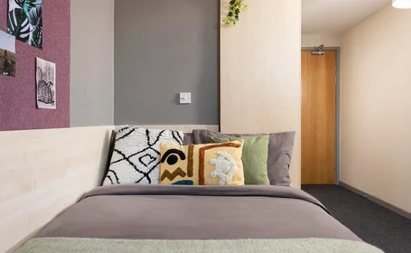 Habitación privada barata en {area}