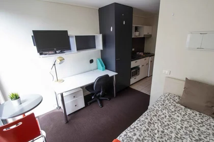 Studio en résidence à 127 Leicester St, Carlton VIC 3053, Australia, image 1 de 13
