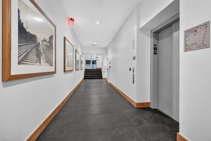 Gesamte Unterkunft im Wohnheim in der 1395, Washington St., Unit 301, South End, Boston, MA, 02118, bild 19 von 35