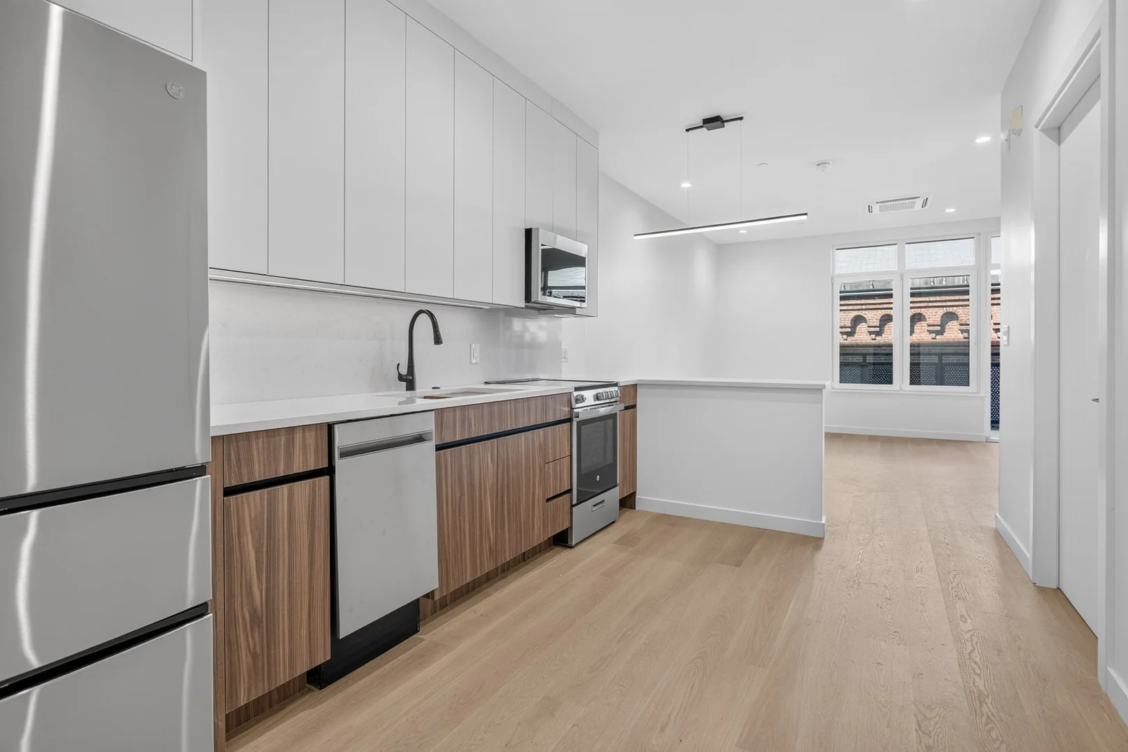 1395, Washington St., Unit 301, South End, Boston, MA, 02118