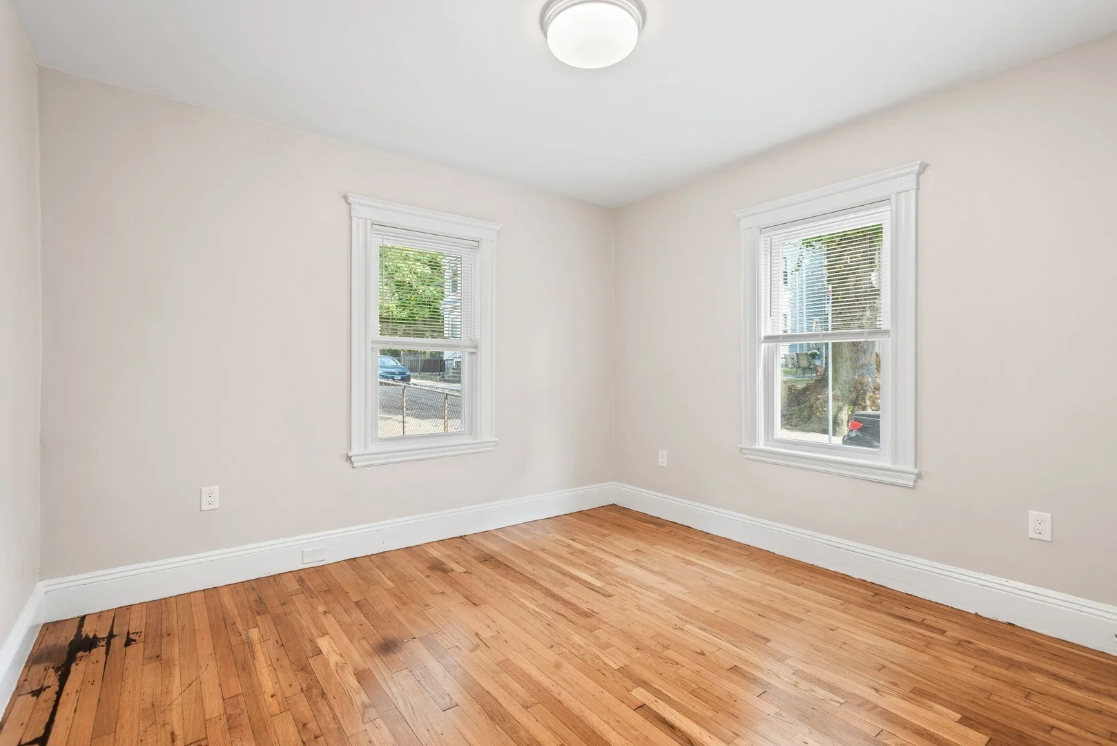 12, Ashland St., Unit 3-R, Dorchester, Boston, MA, 02122