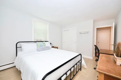 Gesamte Unterkunft im Wohnheim in der 11, Cogswell Ave., Unit 6, Porter Square, Cambridge, MA, 02140, bild 10 von 14