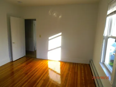 Gesamte Unterkunft im Wohnheim in der 102, Prospectd, Unit R2, Inman Square, Somerville, MA, 02143, bild 11 von 14