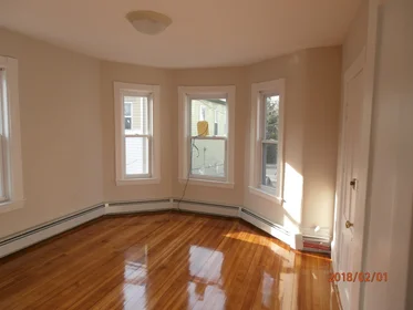 Gesamte Unterkunft im Wohnheim in der 102, Prospectd, Unit R2, Inman Square, Somerville, MA, 02143, bild 8 von 14