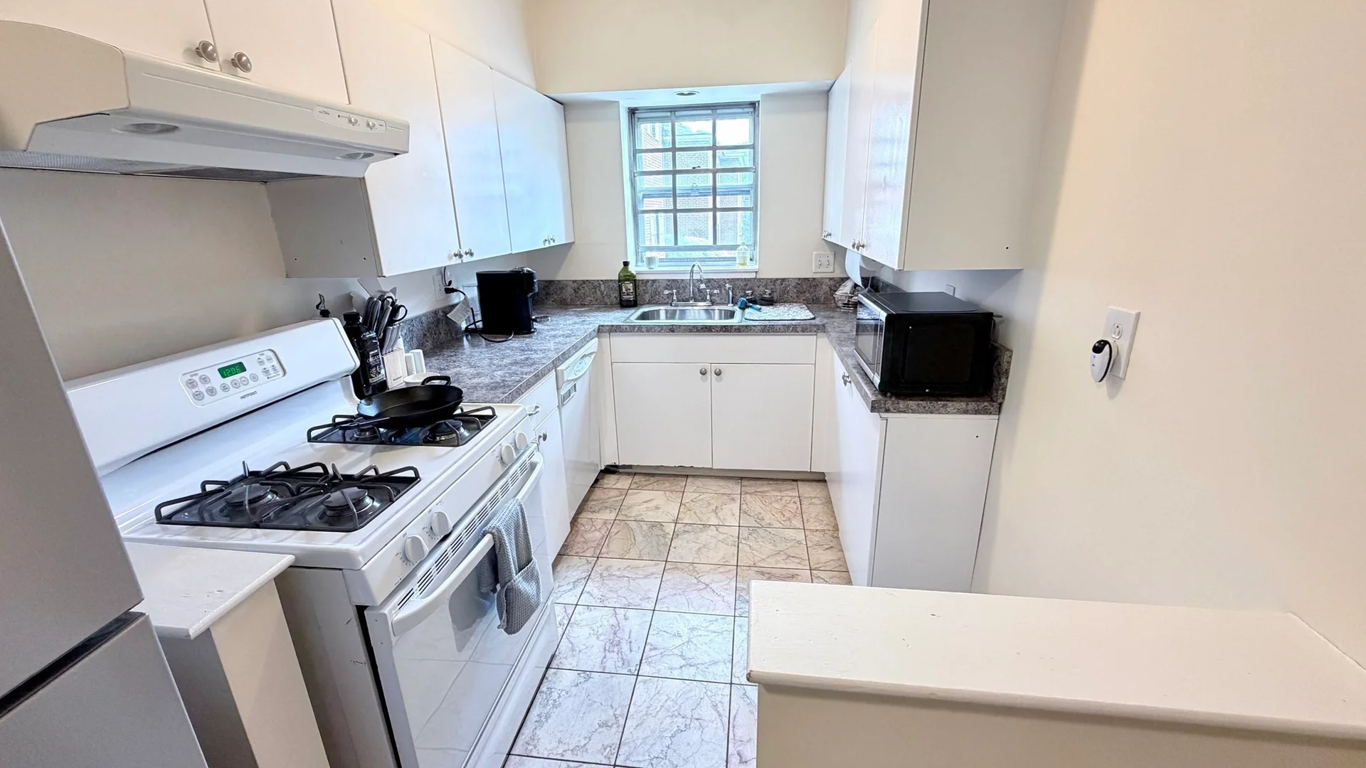 6, Lake Shore Ter., Unit 1, Brighton, Boston, MA, 02135
