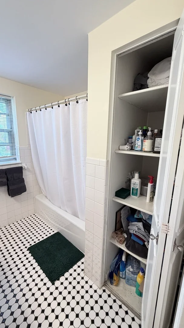 6, Lake Shore Ter., Unit 1, Brighton, Boston, MA, 02135