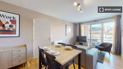 Chambre privée à boulevard Boues, image 12 de 19