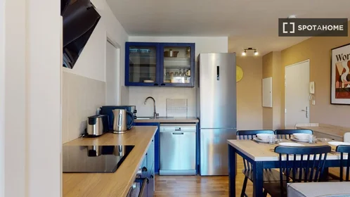 Chambre privée à boulevard Boues, image 16 de 19